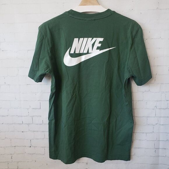 NIKE Stranger Things T Shirt Mens Size M Hawkins High School Green Tee CK2342 - Picture 4 of 9